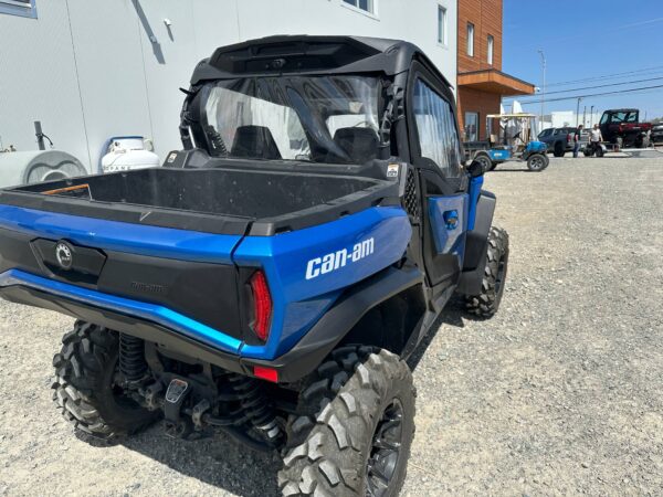 CAN-AM COMMANDER 700 XT 2023 - Image 4