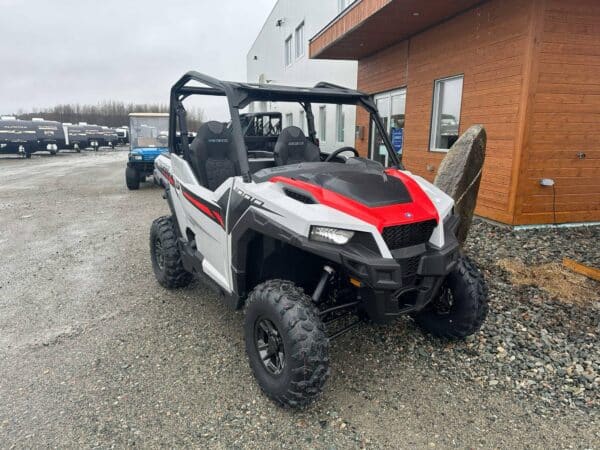 POLARIS GENERAL 1000 SPORT 2025(réservé Amos 27V)