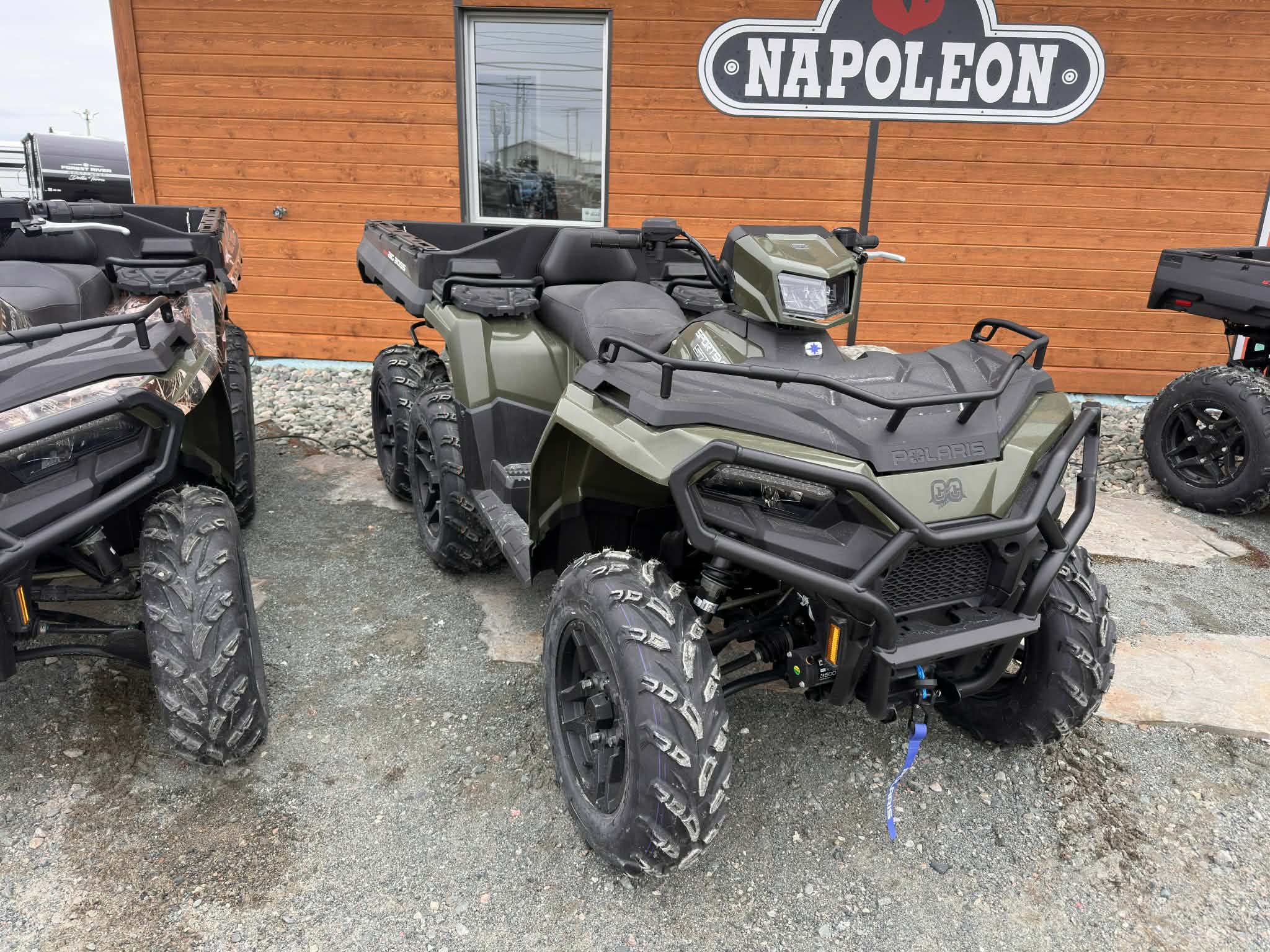 POLARIS SPORTSMAN 570 6X6 BIG BOSS 2026